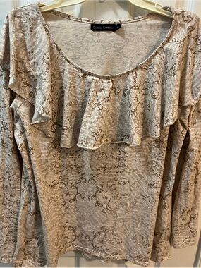Cream Ruffle Neckline Boho Long-Sleeve Casual Express Top Size XL